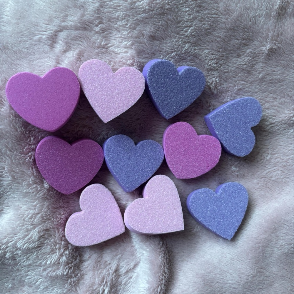 Mini heart nail buffers